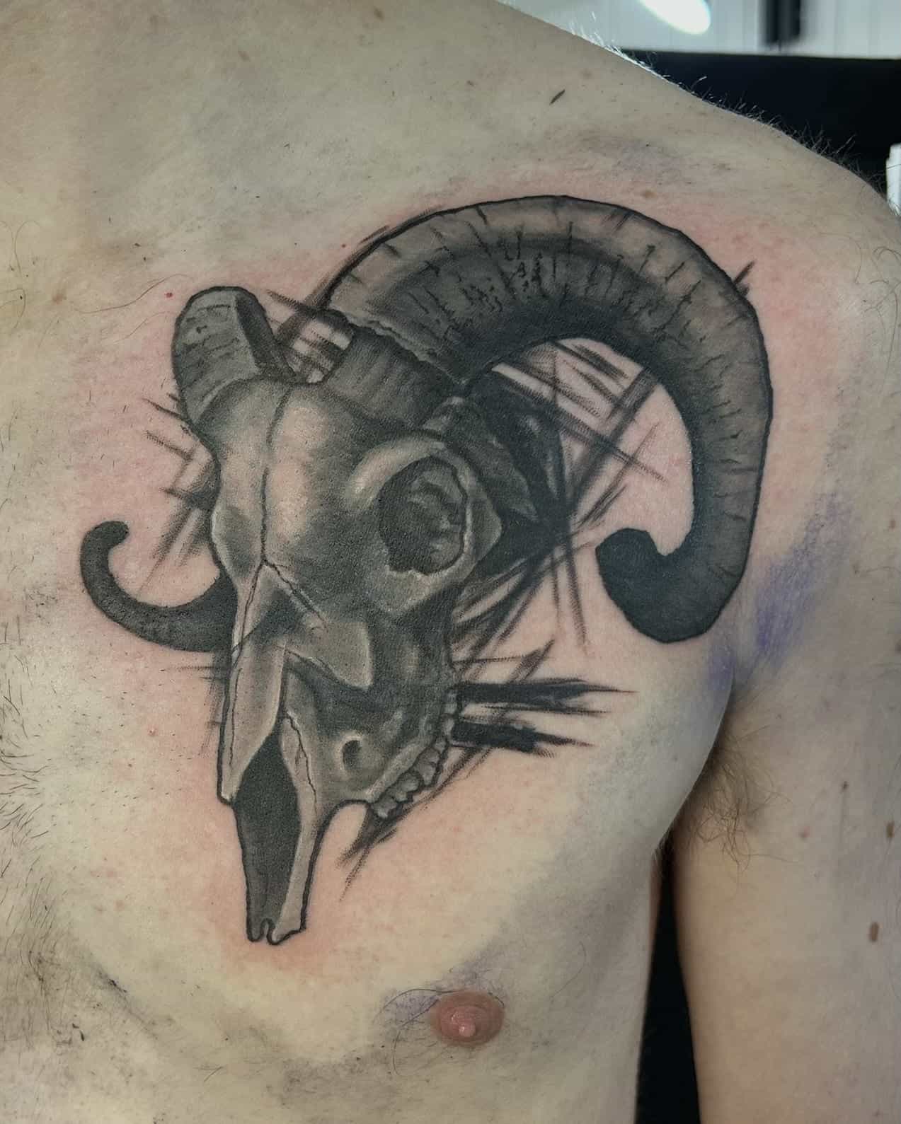 Por Vida Tattoo