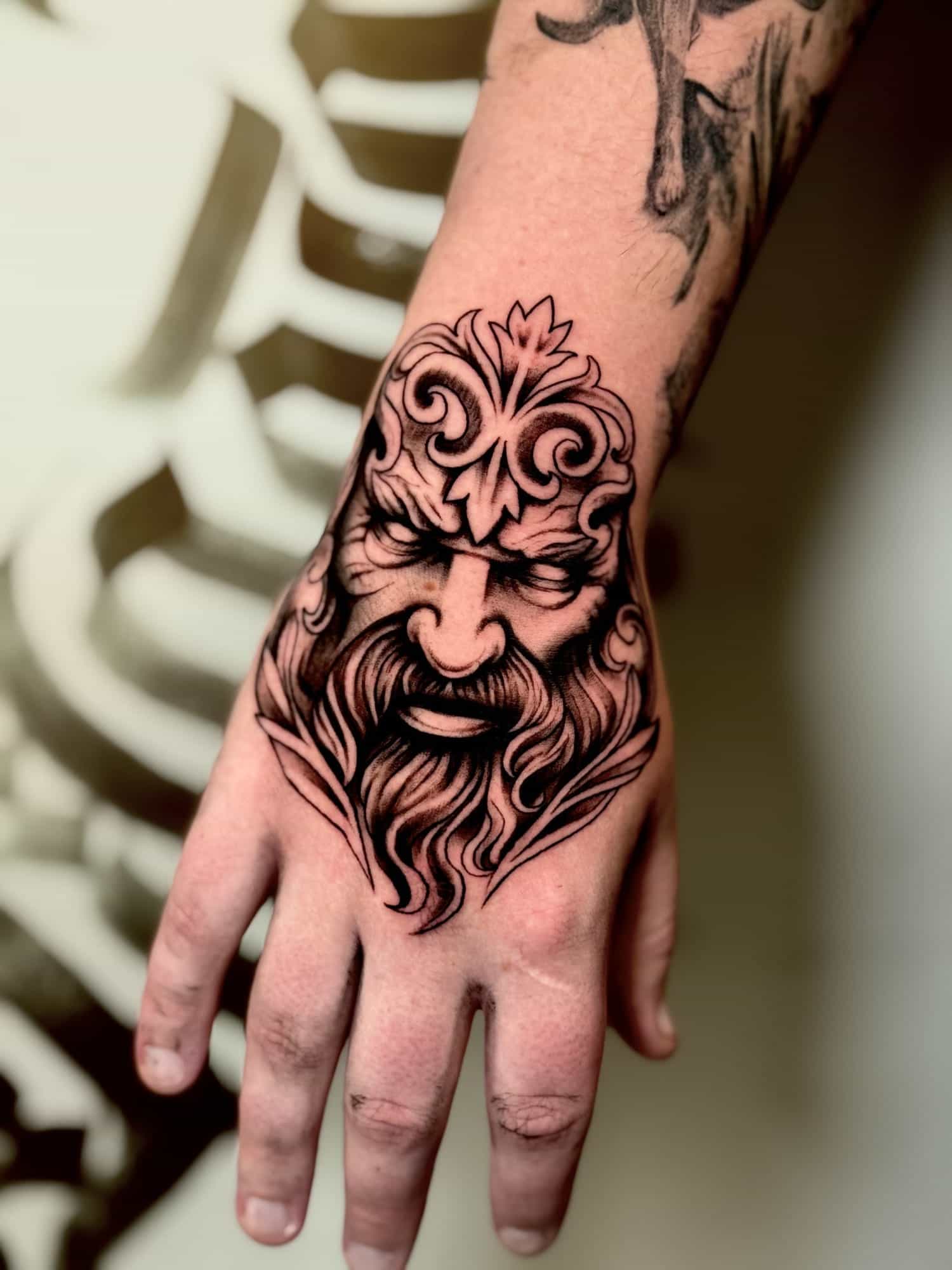 Por Vida Tattoo