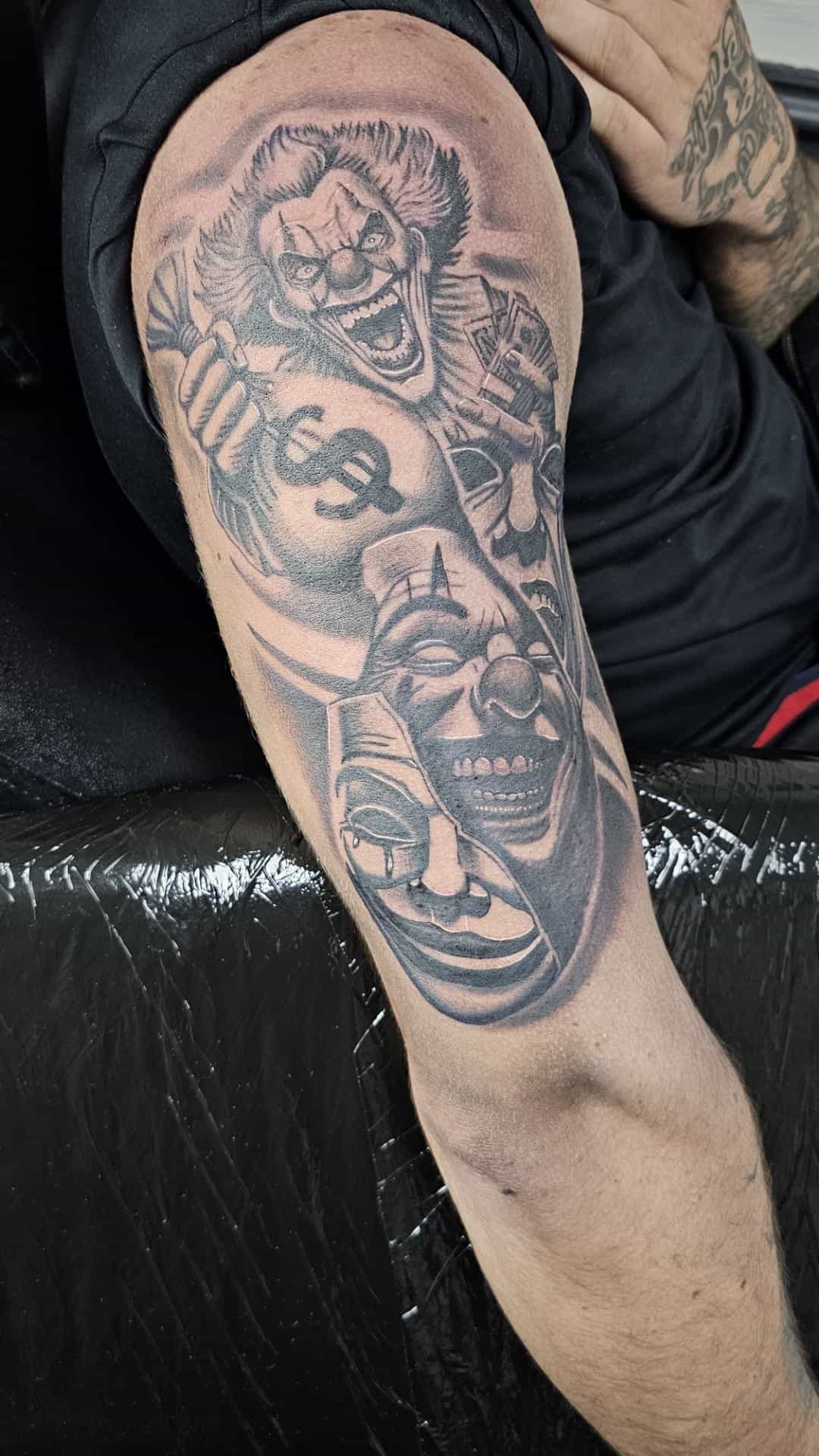 Por Vida Tattoo